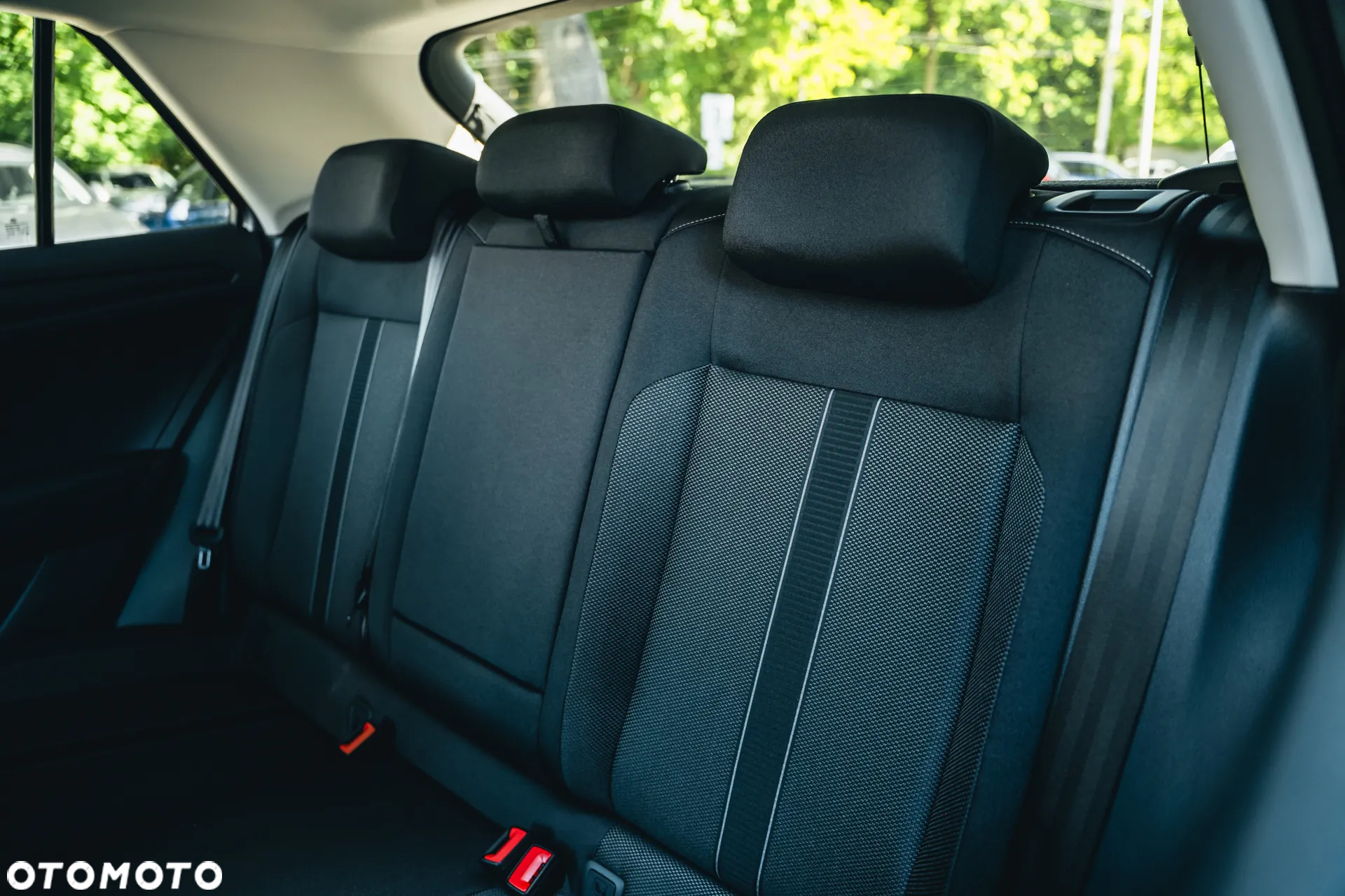 Volkswagen T-Roc 1.5 TSI Life Plus - 25