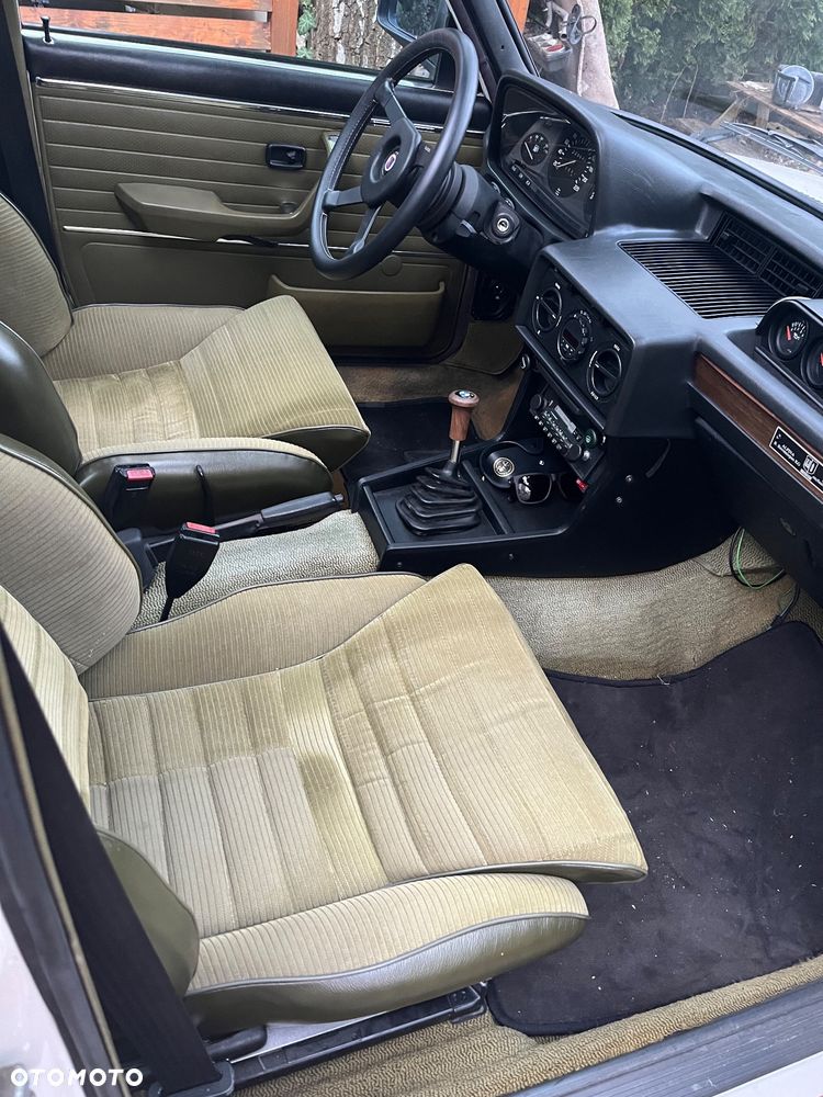 BMW Seria 5 528 i - 6
