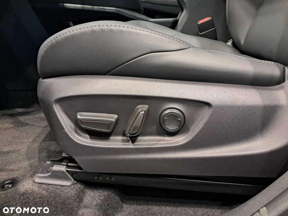 Toyota bZ4X 73.1kWh 4x4 Executive - 21