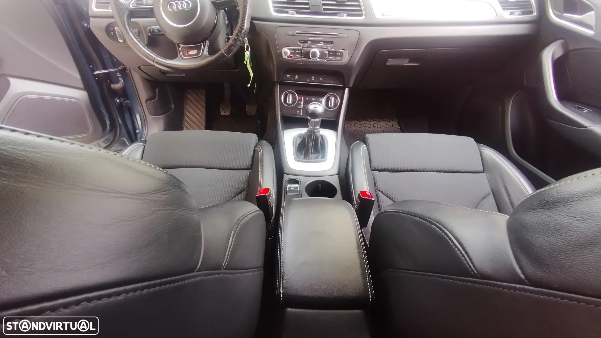 Audi Q3 2.0 TDI quattro S-line - 24