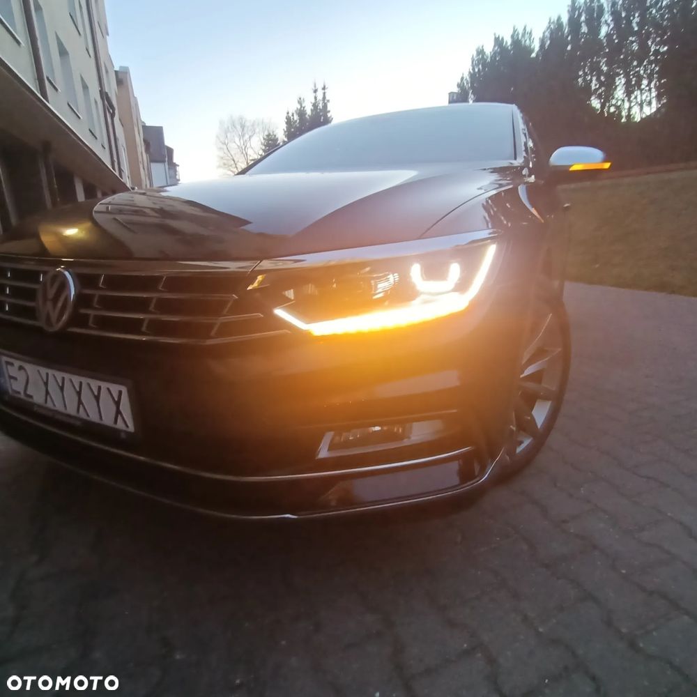 Volkswagen Passat - 26