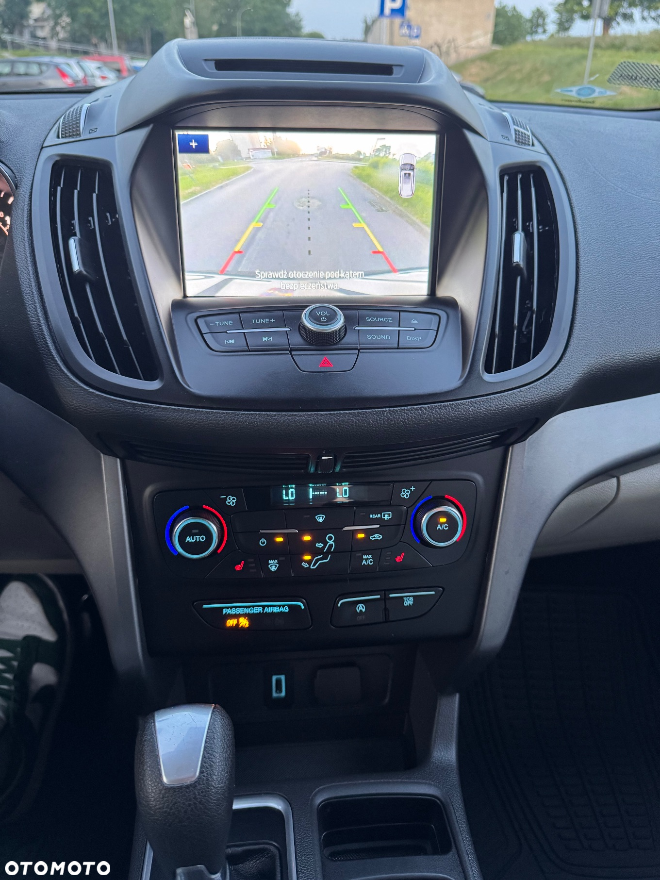 Ford Escape 2.0 EcoBoost AWD Titanium - 19