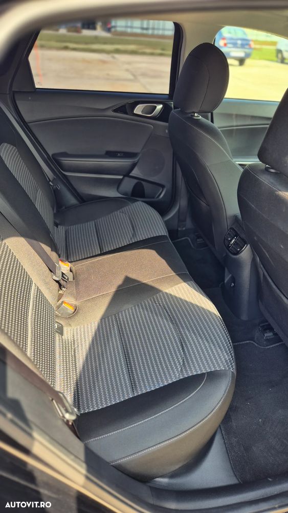 Kia Ceed 1.5 T-GDI DCT7 OPF Vision - 22