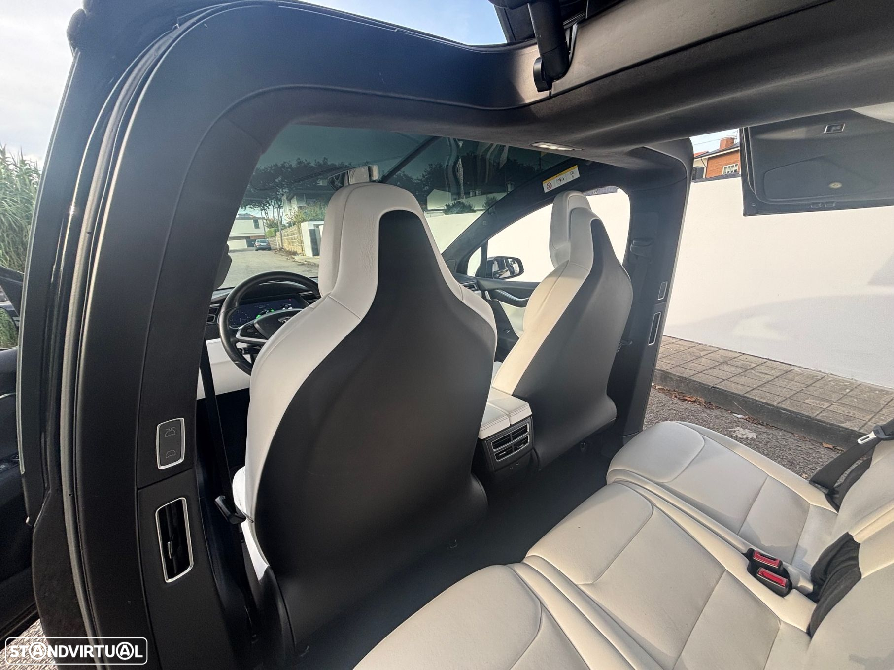Tesla Model X 100 kWh Long Range Plus AWD - 18