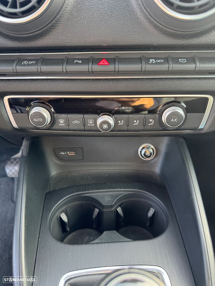 Audi A3 Limousine 30 TDI - 25