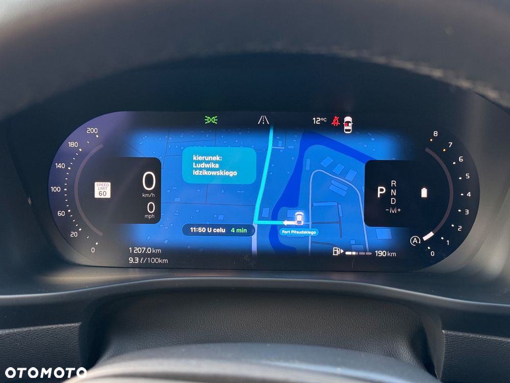 Volvo XC 40 B5 B AWD Ultimate Dark - 22