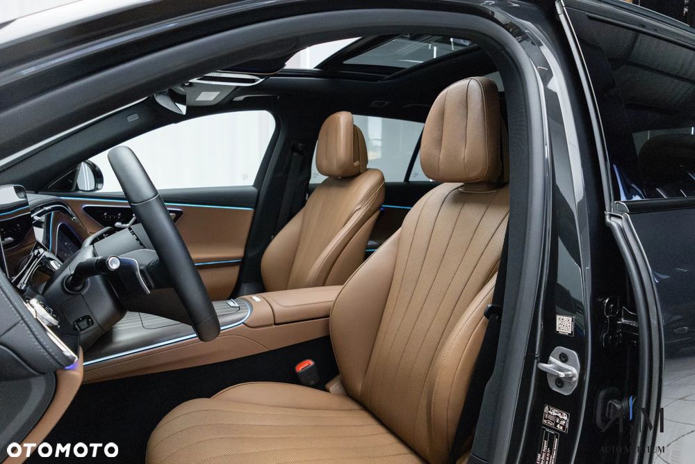 Mercedes-Benz Klasa E 300 de PHEV 4-Matic Avantgarde 9G-Tronic - 13