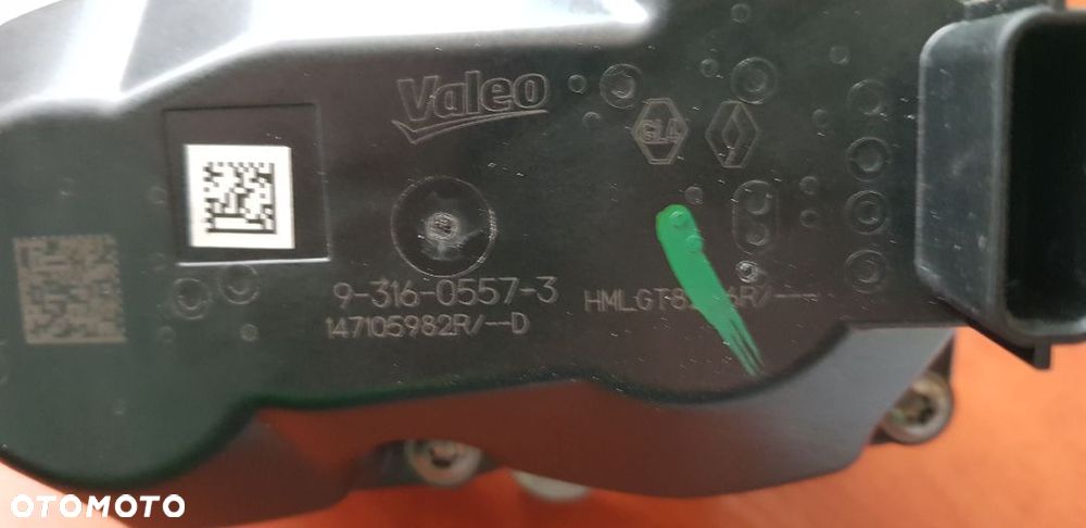 Zawór EGR Trafic 2,0 DCi M9R710 nr 147105982R Nowy - 3