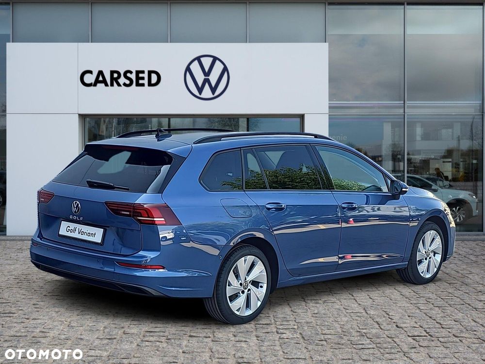 Volkswagen Golf Variant - 8