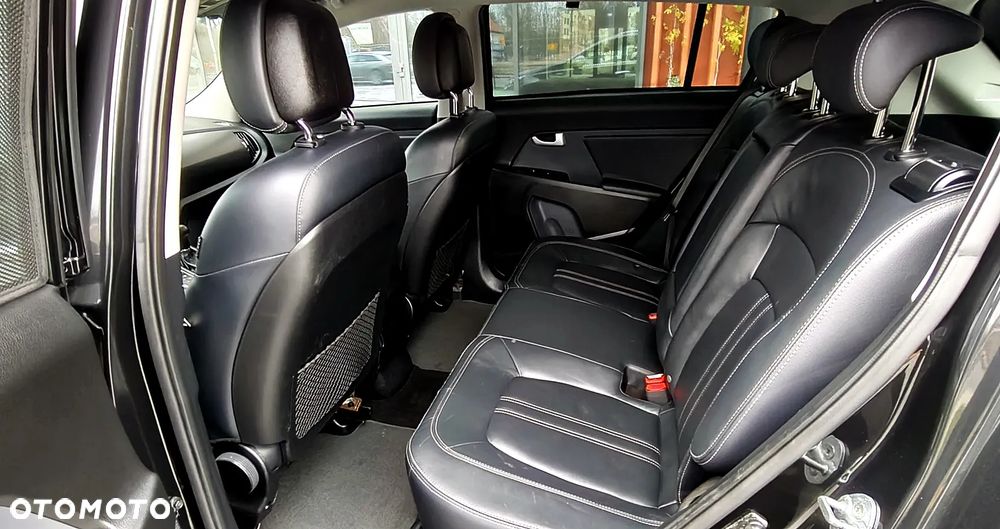 Kia Sportage 2.0 CRDI XL - 10