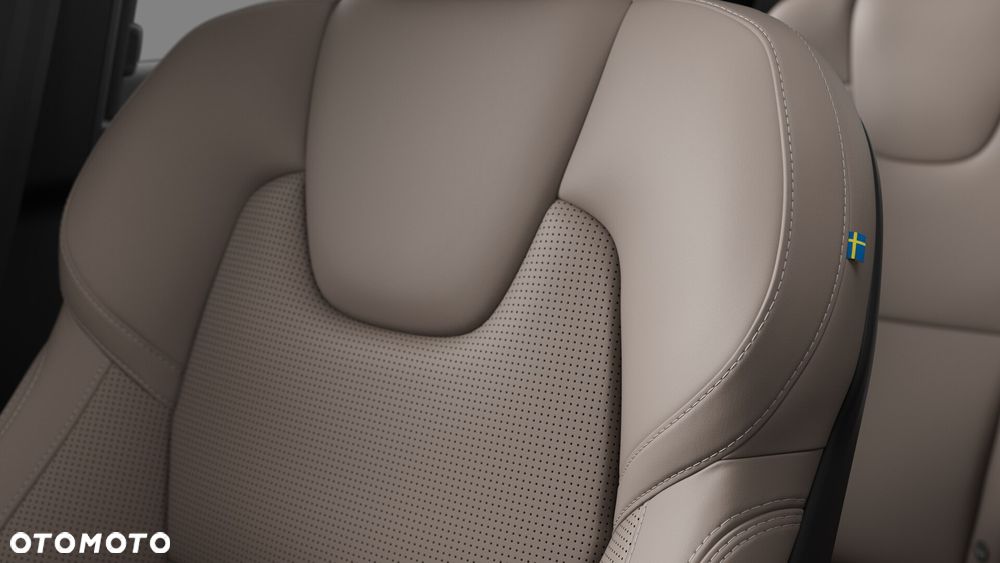 Volvo XC 90 B5 B AWD Ultra Dark 7os - 17