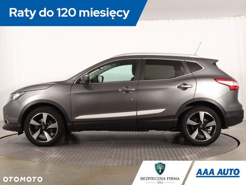Nissan Qashqai - 4