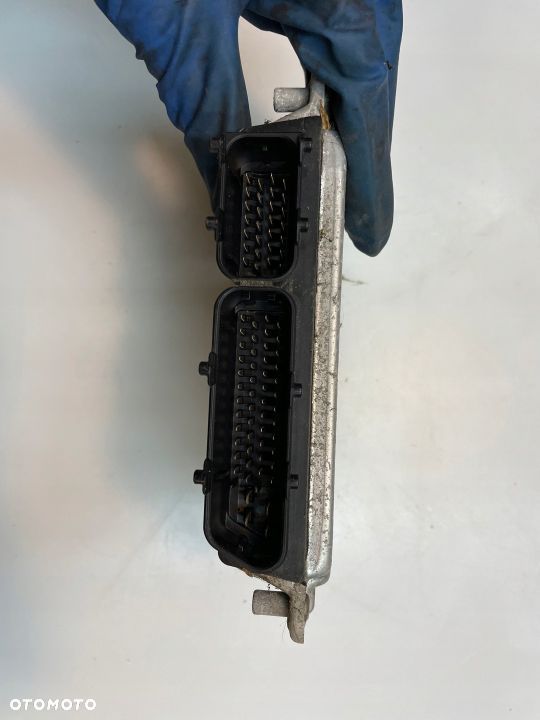 STEROWNIK SILNIKA VW GOLF IV 036906032P - 3