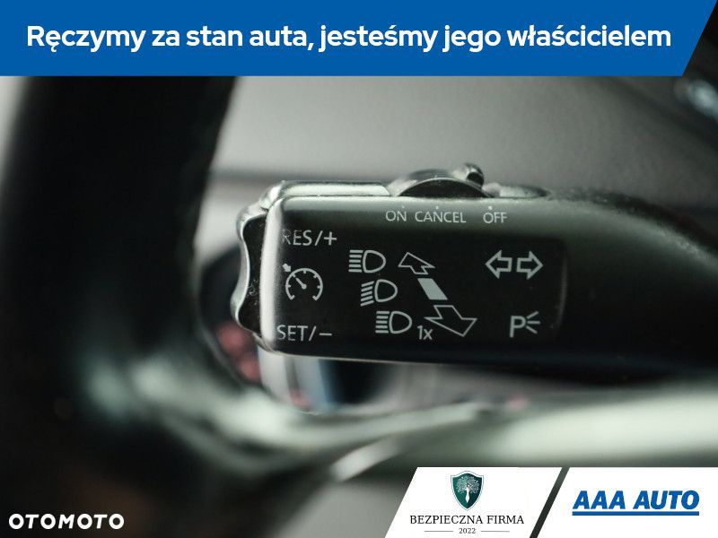 Volkswagen Jetta - 16