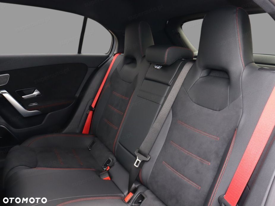Mercedes-Benz Klasa A 45 S AMG 4-Matic 8G-DCT - 11