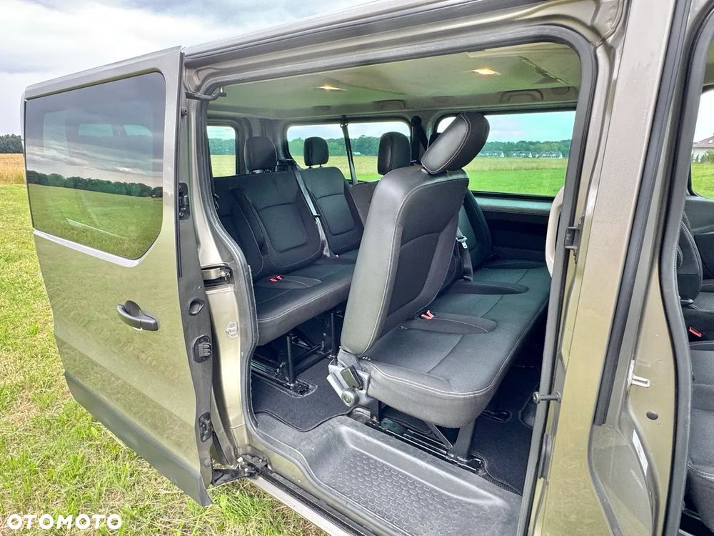 Renault Trafic 2.0 dCi - 23