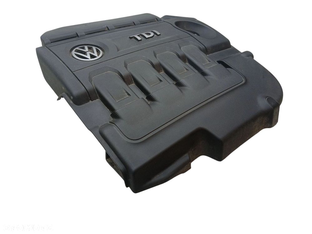 OSŁONA POKRYWA SILNIKA VOLKSWAGEN PASSAT B8 (2014-2019) 2.0 TDI 150KM 04L103925Q - 2