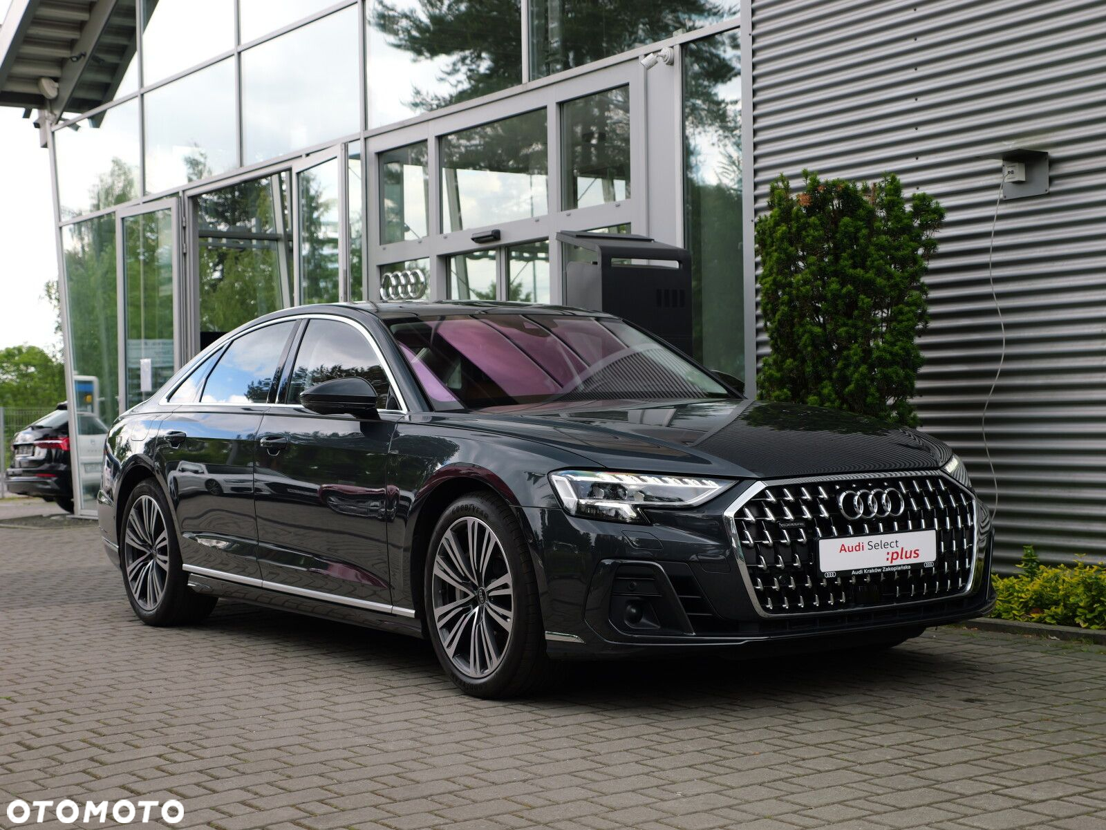 Audi A8 - 17