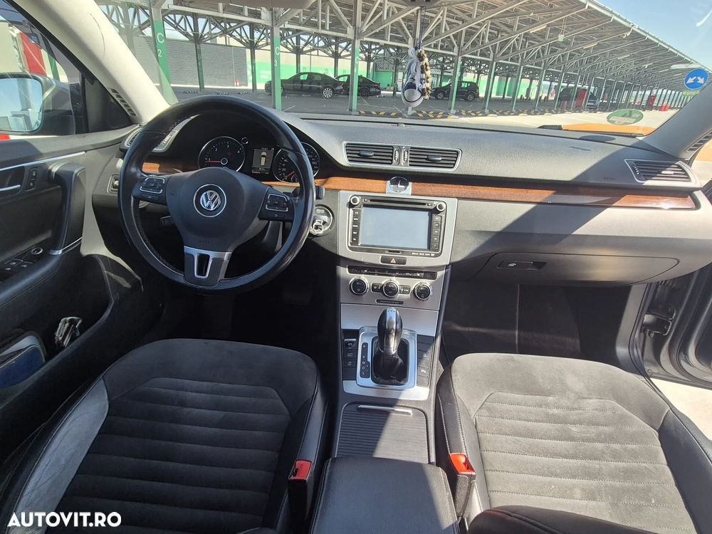 Volkswagen Passat - 9
