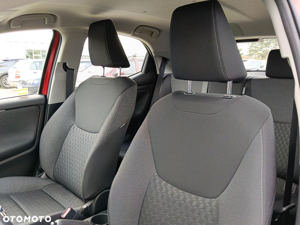 Toyota Yaris - 11