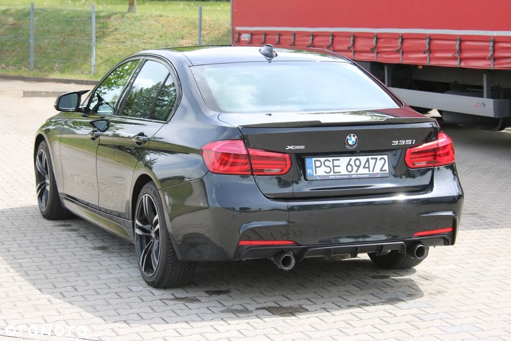 BMW Seria 3 335xi - 13