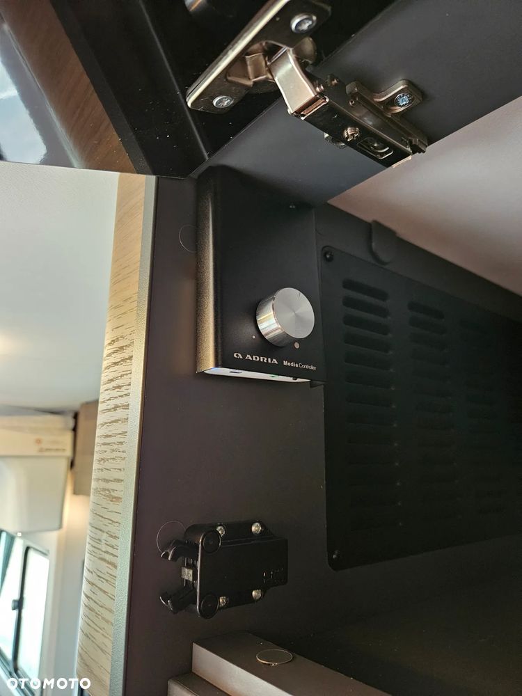 Adria SUPERSONIC 780 DL - 19