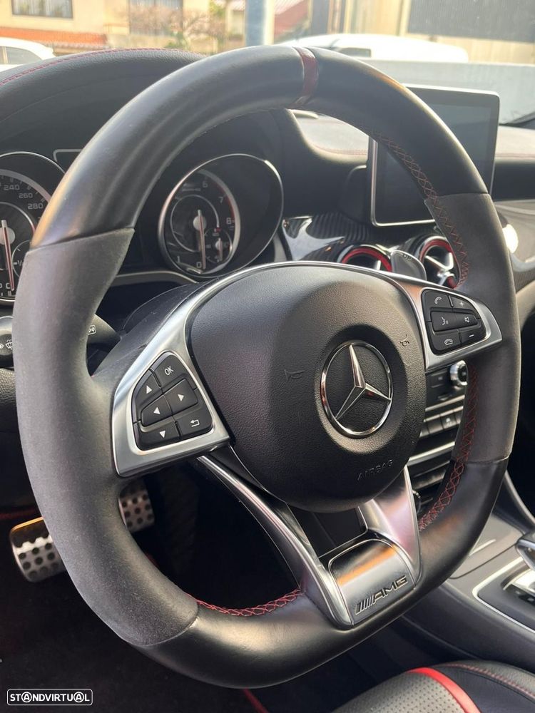 Mercedes-Benz CLA 45 AMG - 24