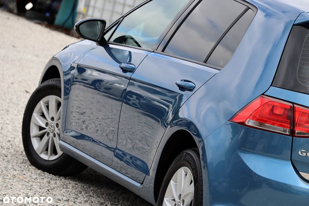 Volkswagen Golf 1.2 TSI BlueMotion Technology Cup - 17
