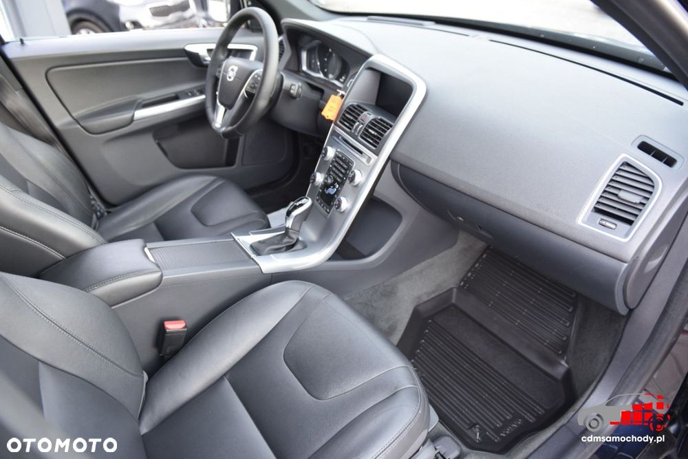 Volvo XC 60 - 22