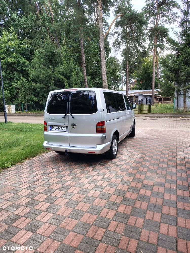 Volkswagen Caravelle - 4