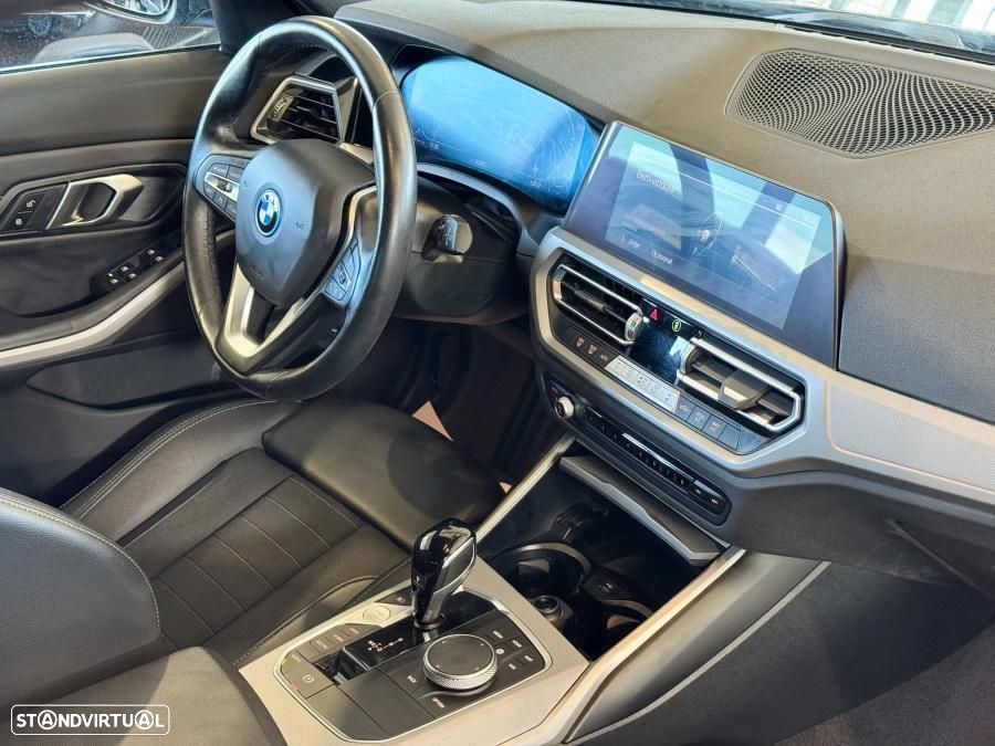 BMW 320 e Corporate Edition Auto - 11