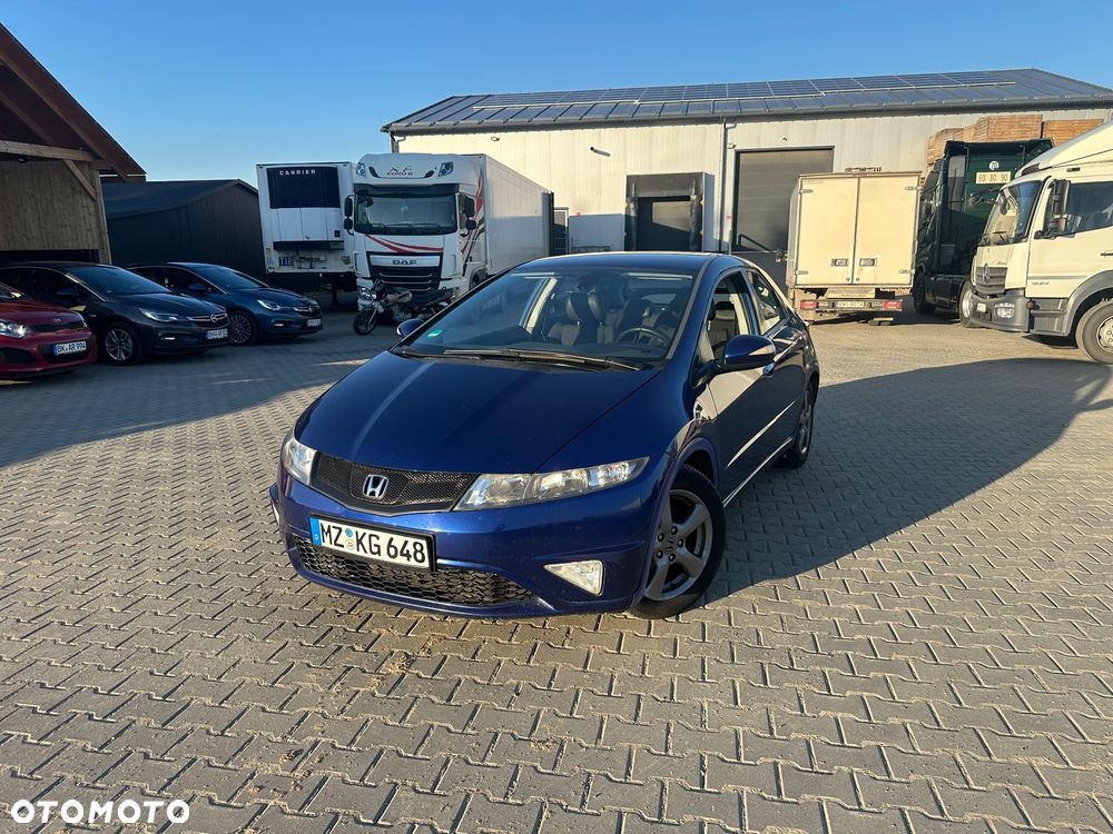 Honda Civic 1.4 i-VTEC - 1