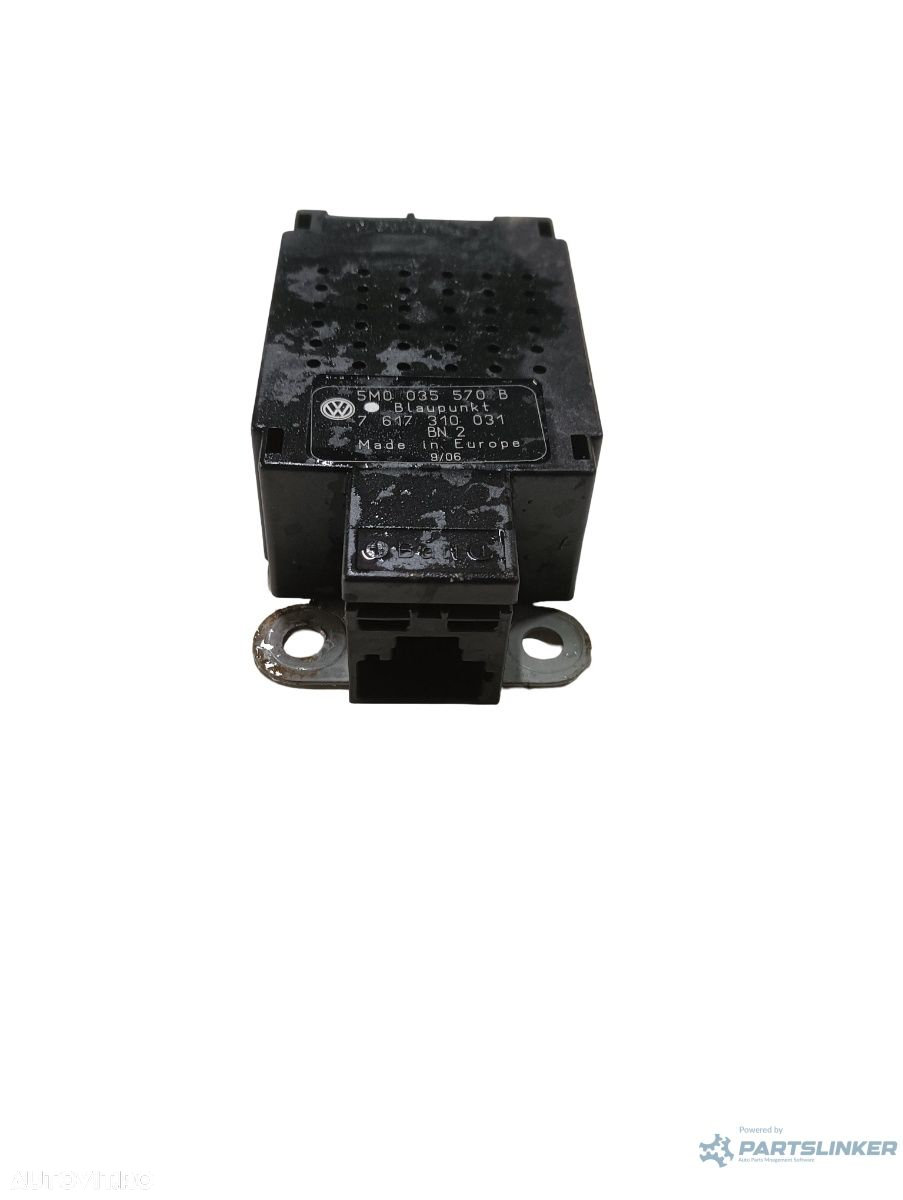 Antena GPS dreapta spate VOLKSWAGEN GOLF VI 5K1 2008 - 2013 1.4 1.4 CGGA VAG 5m0035570b - 2
