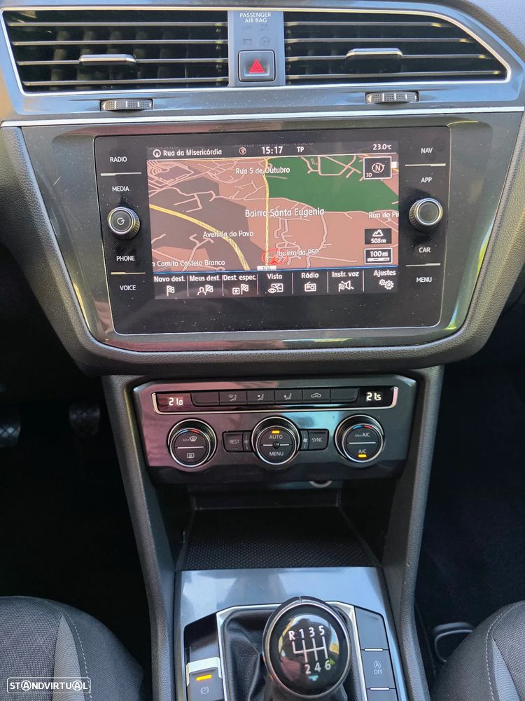 VW Tiguan 1.5 TSI Confortline - 34