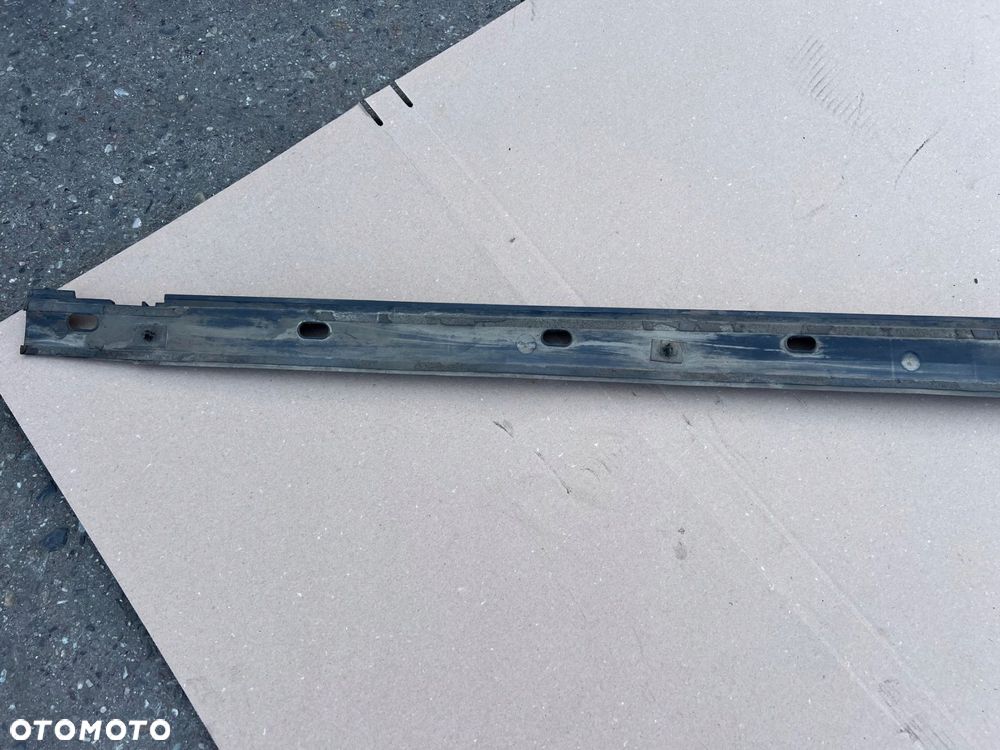 audi a4 b8 allroad mocowanie nakładki progu prawej próg prawy 8k9854536a - 5