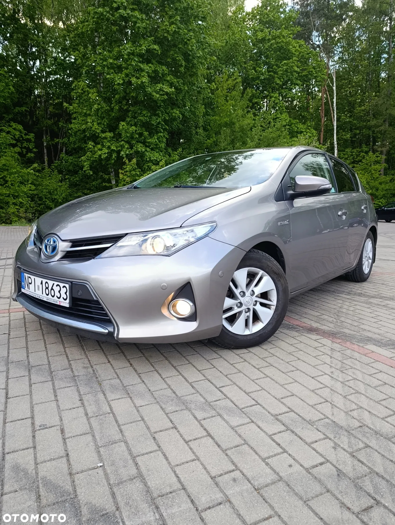 Toyota Auris Hybrid 135 Prestige - 6