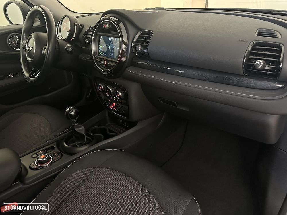 MINI Clubman One D - 17