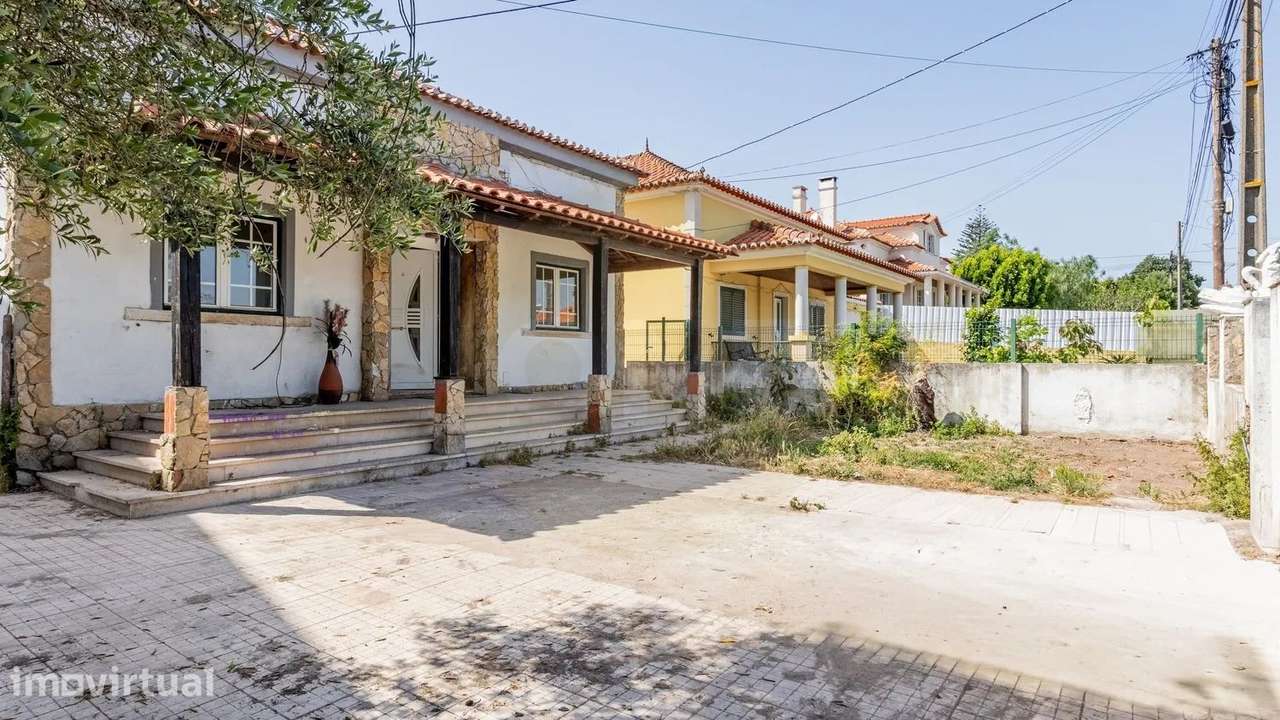 Moradia T3 para recuperação em Guerreiros, Loures — lote de 360 m² - Grande imagem: 2/22