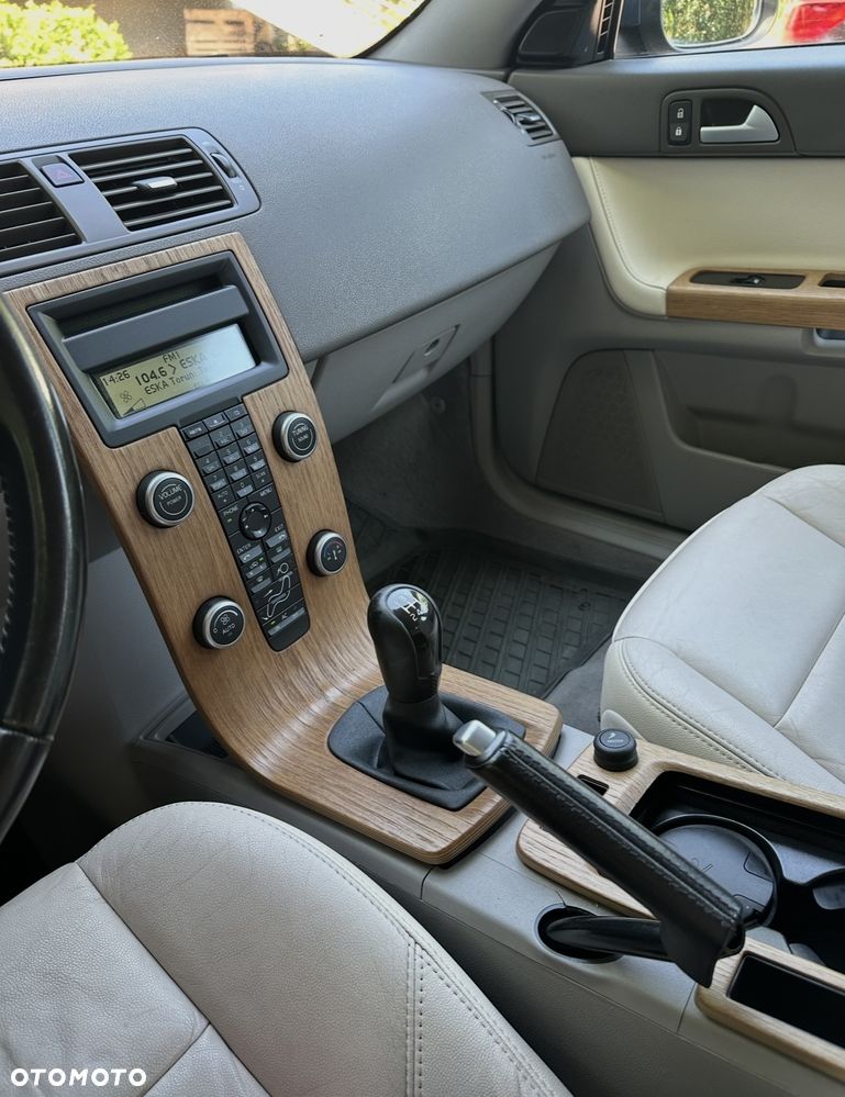 Volvo V50 1.6D DRIVe Momentum - 12