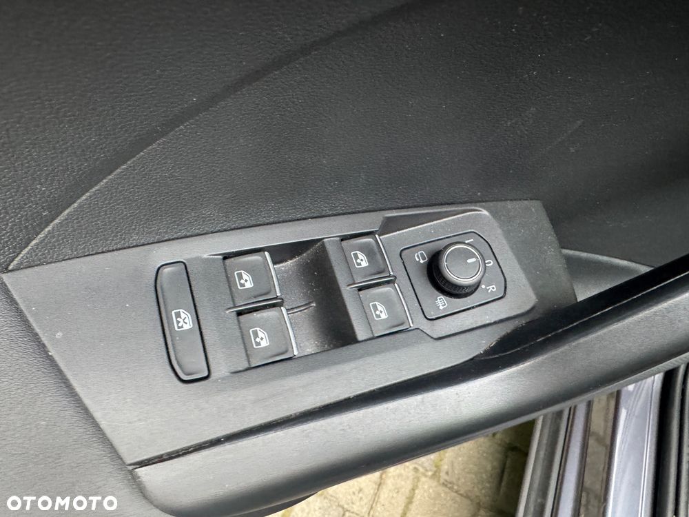 Volkswagen T-Cross 1.5 TSI ACT OPF DSG UNITED - 14