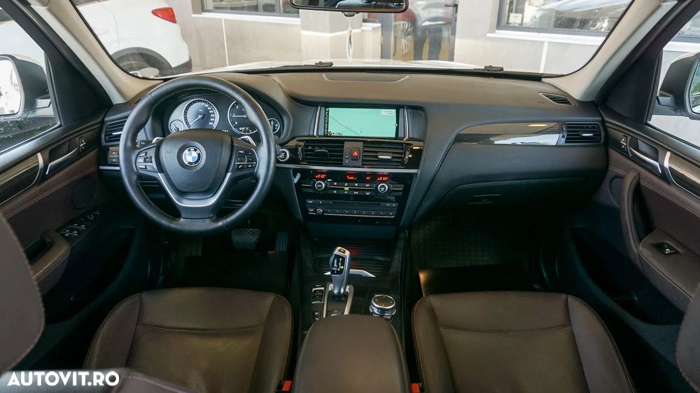 BMW X3 xDrive20d AT xLine - 8
