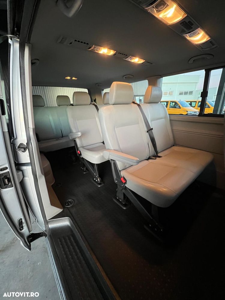 Volkswagen Caravelle - 6