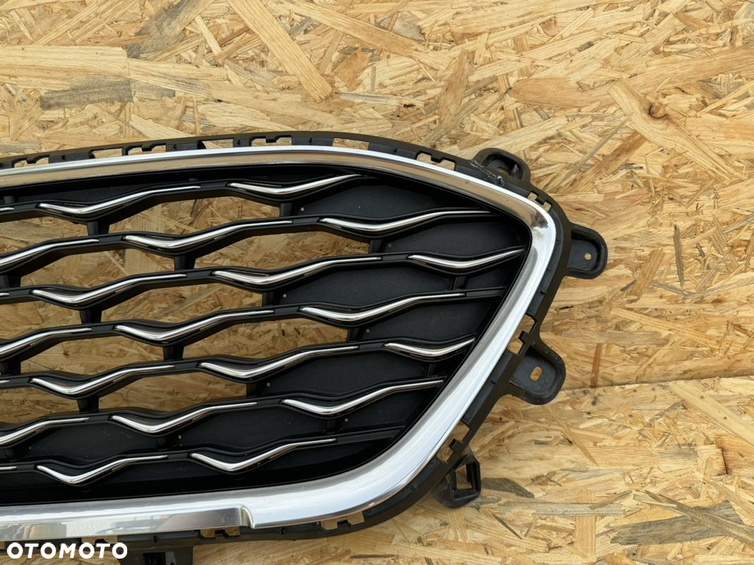 GRILL ATRAPA CHŁODNICY FORD KUGA MK3 19+ VIGNALE NA CHROM LV4B-8200-V LV4B-8150-U ORYGINAŁ - 3