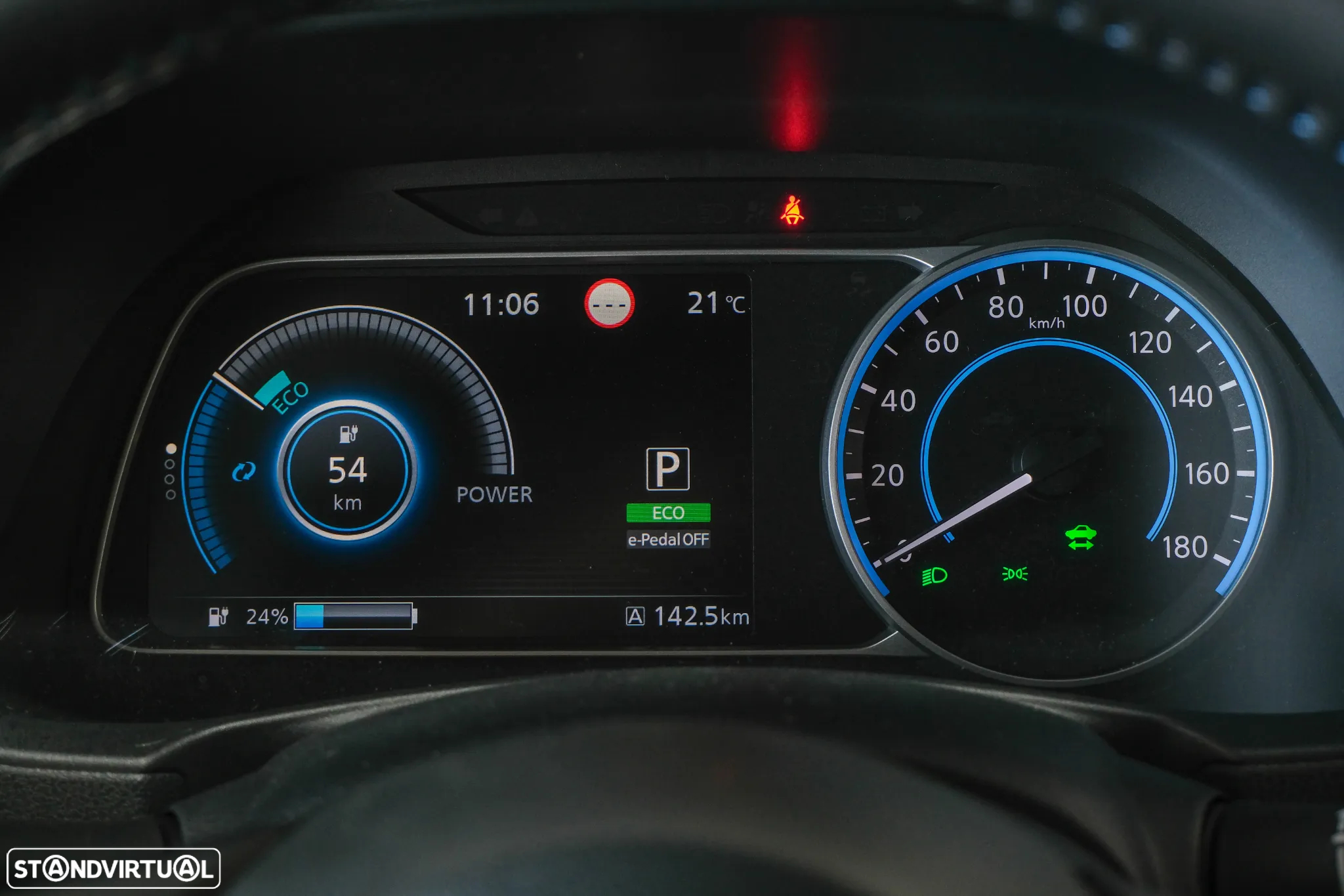 Nissan Leaf N-Connecta - 22
