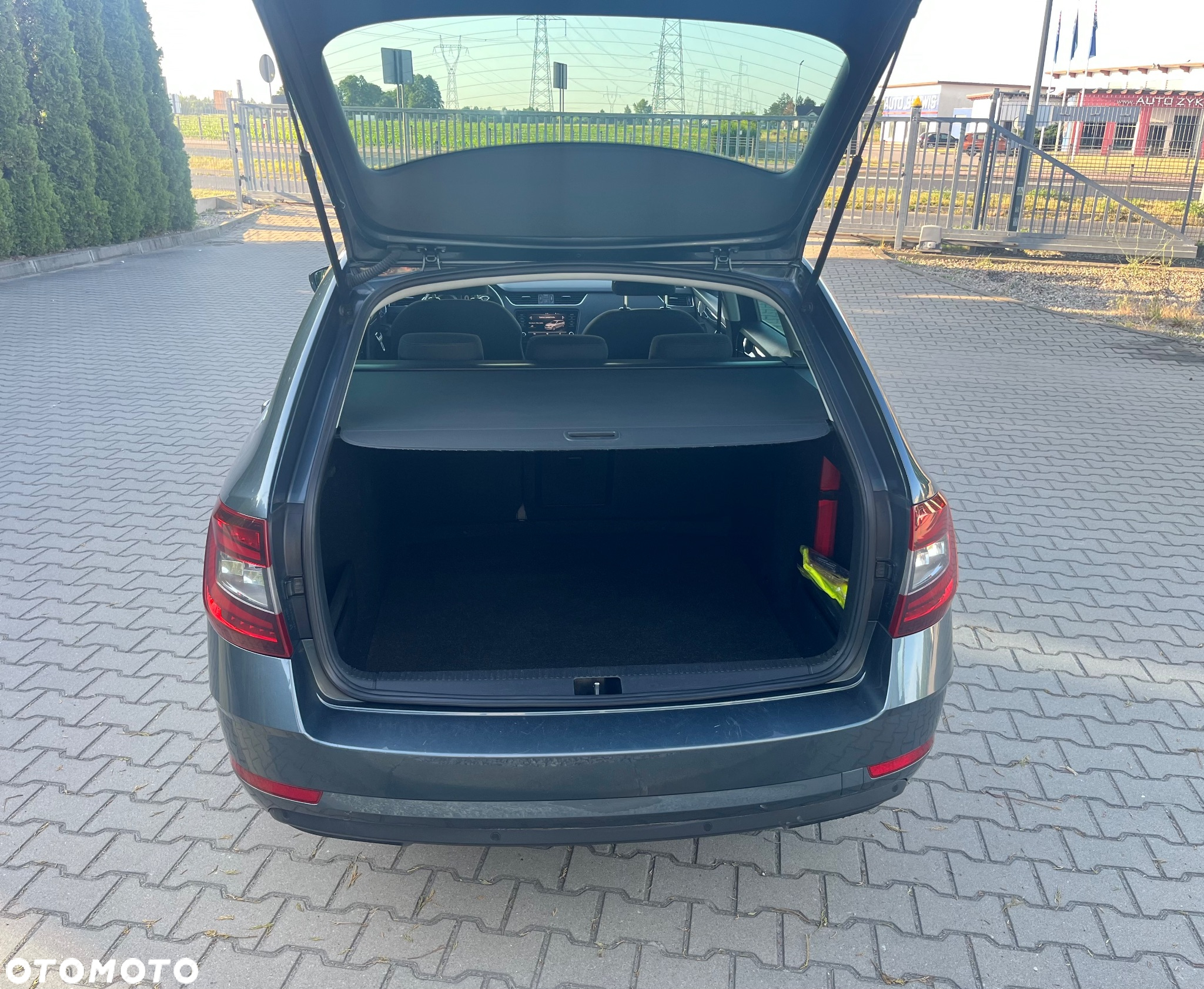 Skoda Octavia 1.8 TSI Style DSG - 5