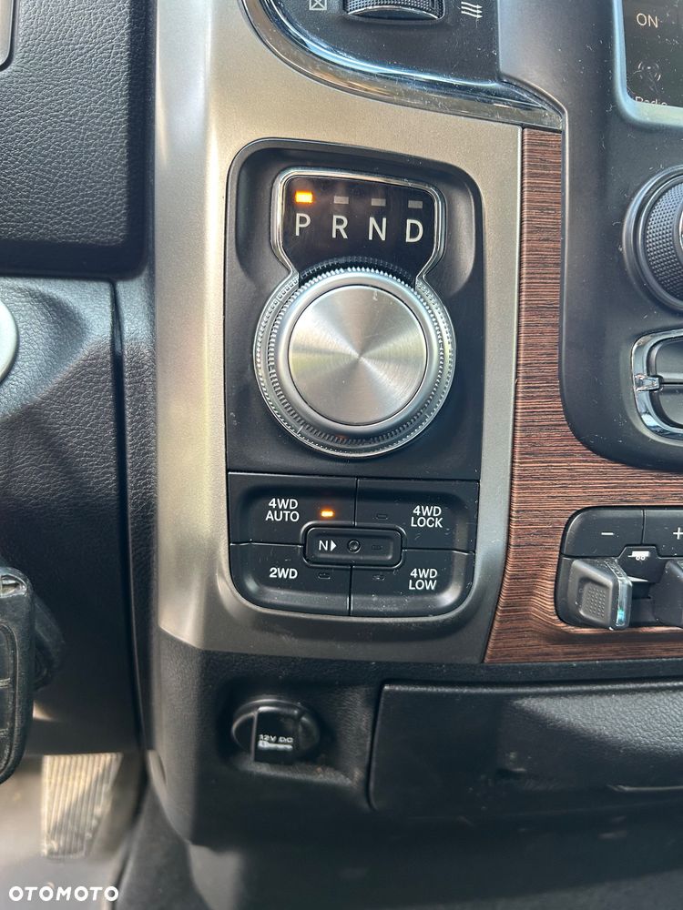 Dodge RAM 5.7 4x4 - 14
