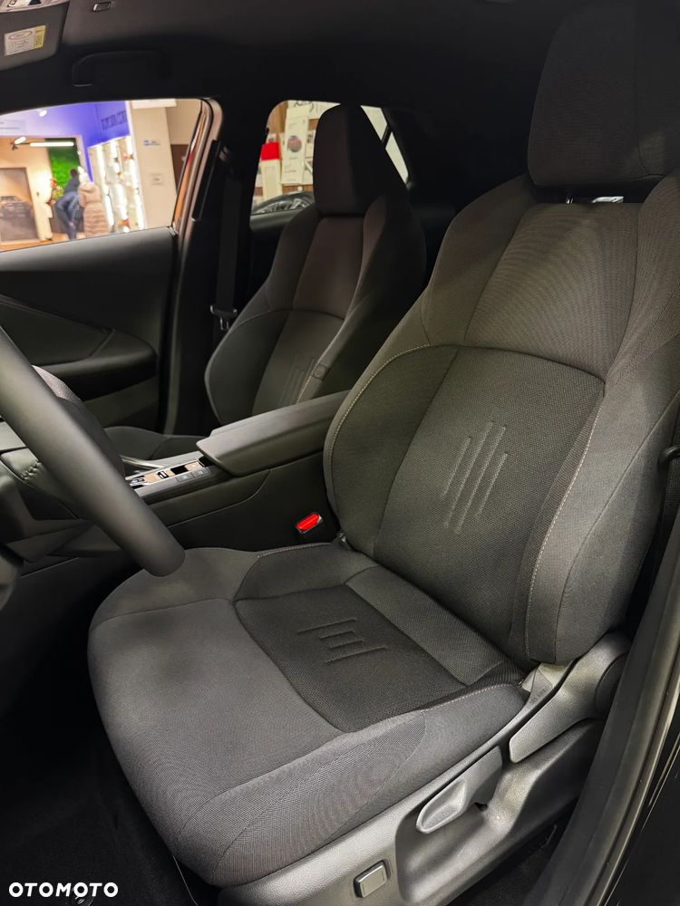 Toyota C-HR 2.0 PHEV Dynamic Force Style - 7