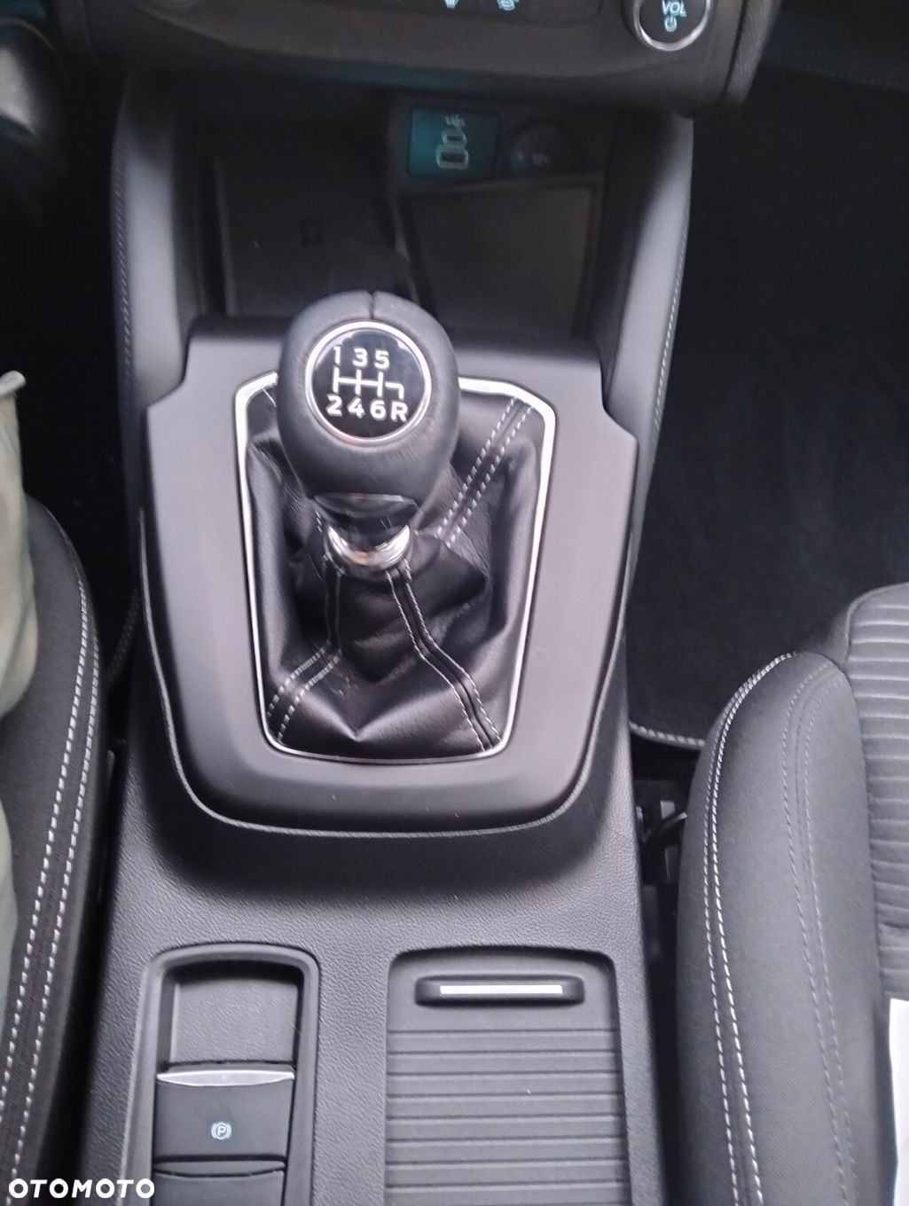 Ford Focus - 21