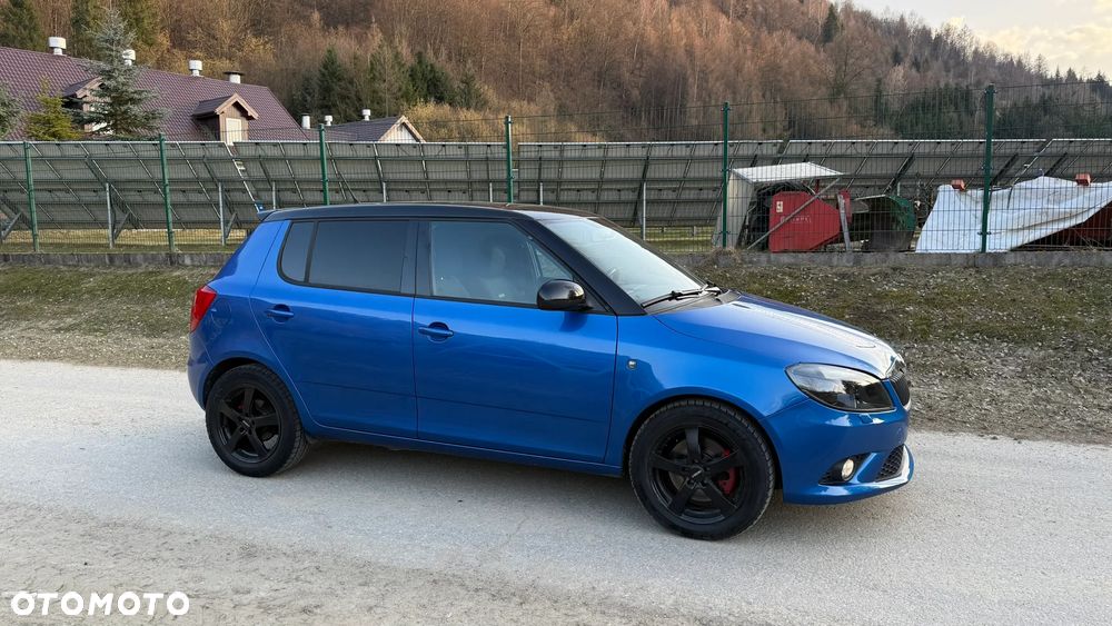 Skoda Fabia 1.4 TSI DSG RS - 4