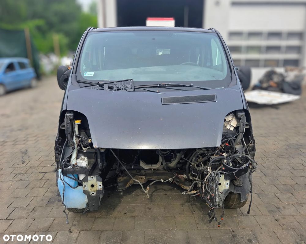 Renault Trafic II 2008 2.0 dCi M9R782 na części - 6